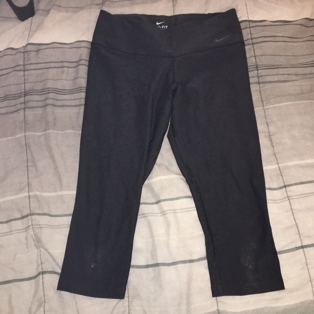 Nike capris leggings, size small
